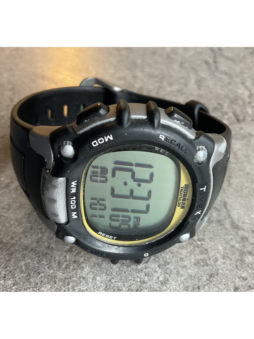 Timex Ironman T5E2319J Flix 100Lap Digital Alarm/Chronograph Mens Watch 44mm A21